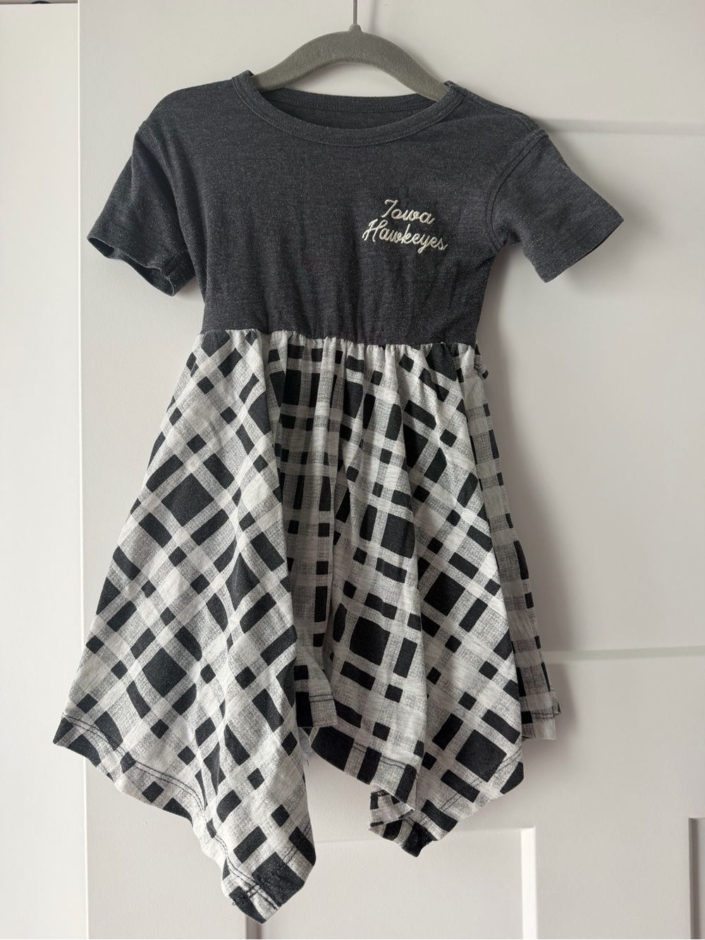 Colosseum Iowa Hawkeyes Black & White Plaid Dress